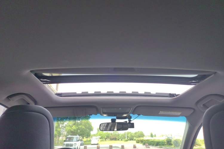 Used Honda Accord 2014 2.4L EX Luxury Edition Headliner