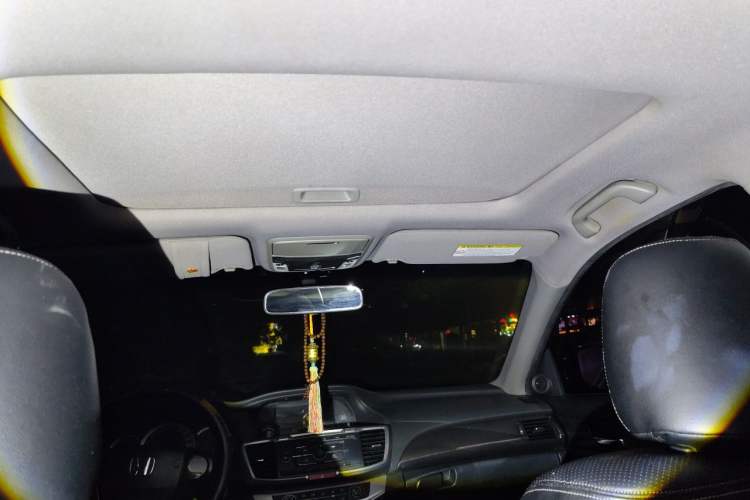 Used Honda Accord 2014 2.0L LX Comfort Edition Headliner