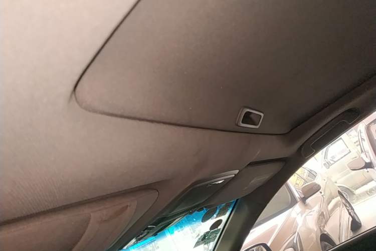 Used Honda Accord 2014 2.4L EX Luxury Edition Headliner
