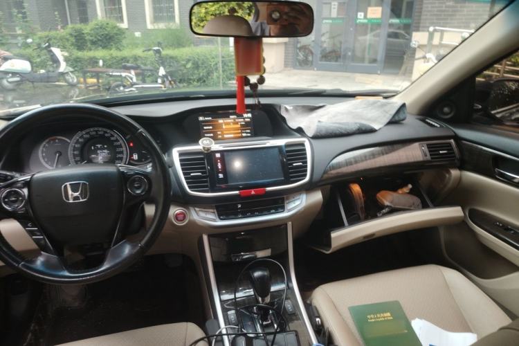 Used Honda Accord 2014 2.4L EX Luxury Edition Headliner