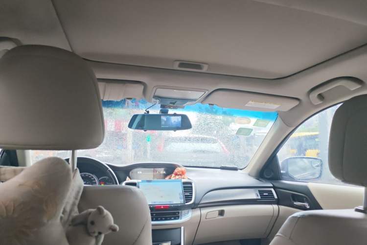 Used Honda Accord 2014 2.0L EX Luxury Edition Headliner