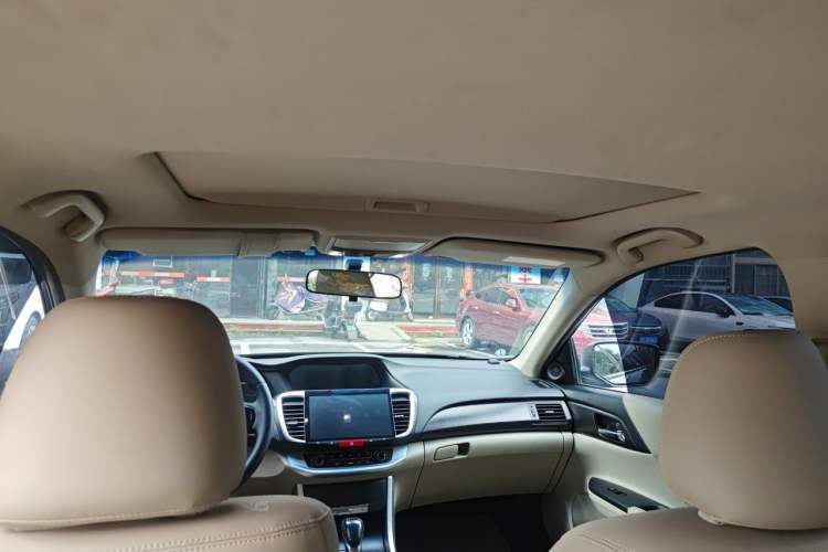 Used Honda Accord 2014 2.0L LX Comfort Edition Headliner