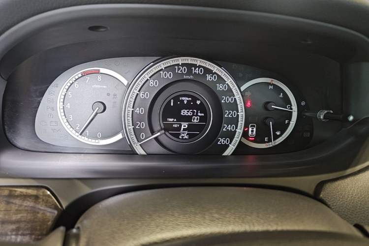 Used Honda Accord 2014 2.4L EXN Luxury Navigation Edition Instrument Cluster