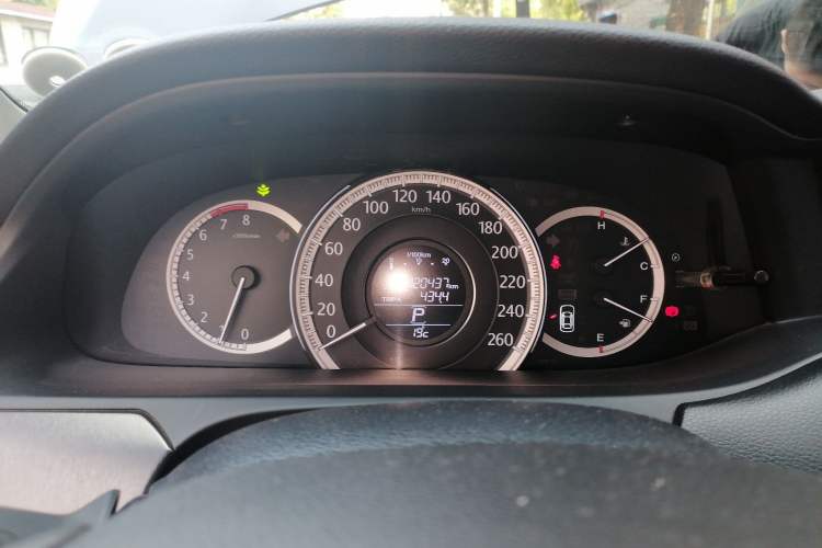 Used Honda Accord 2014 2.0L EX Luxury Edition Instrument Cluster
