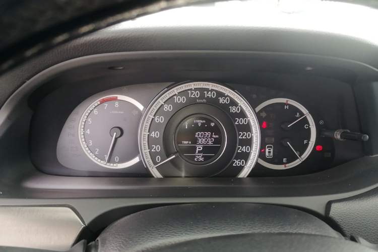 Used Honda Accord 2014 2.0L EX Luxury Edition Instrument Cluster