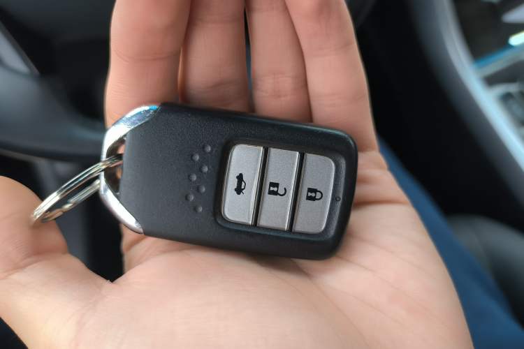 Used Honda Accord 2014 2.4L EX Luxury Edition Interior 1