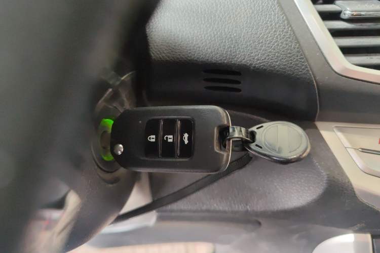 Used Honda Accord 2014 2.0L EX Luxury Edition Interior 1