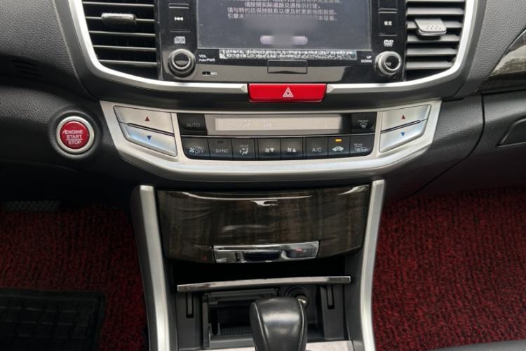 Used Honda Accord 2014 2.4L EXN Luxury Navigation Edition Interior 3