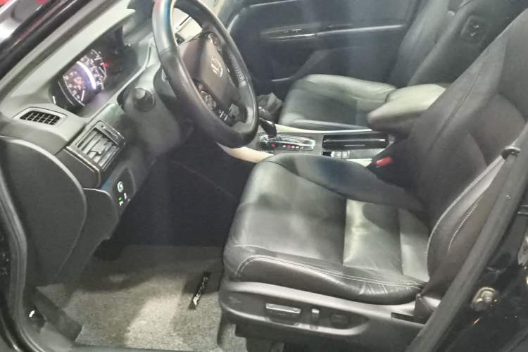 Used Honda Accord 2014 2.4L LX Comfort Edition Left Front Seat