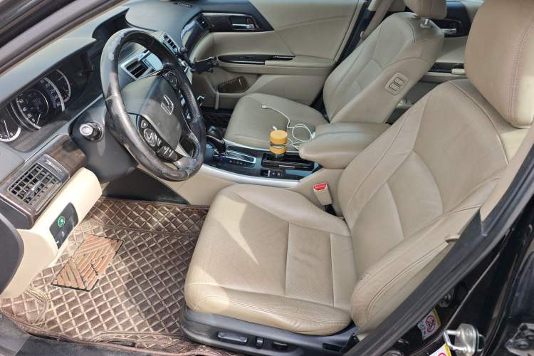 Used Honda Accord 2014 2.4L EX Luxury Edition Left Front Seat