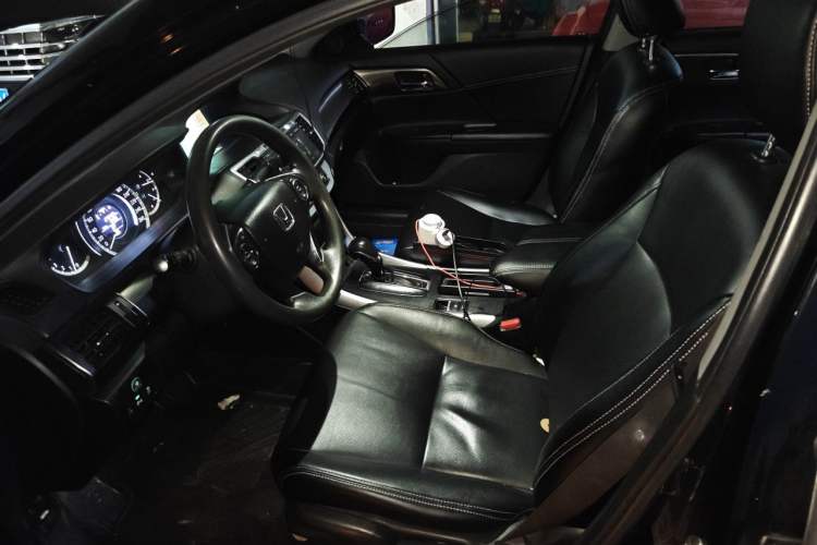 Used Honda Accord 2014 2.0L LX Comfort Edition Left Front Seat