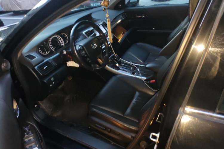 Used Honda Accord 2014 2.4L EX Luxury Edition Left Front Seat