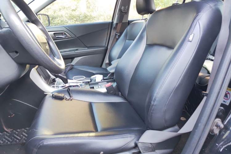 Used Honda Accord 2014 2.0L LX Comfort Edition Left Front Seat
