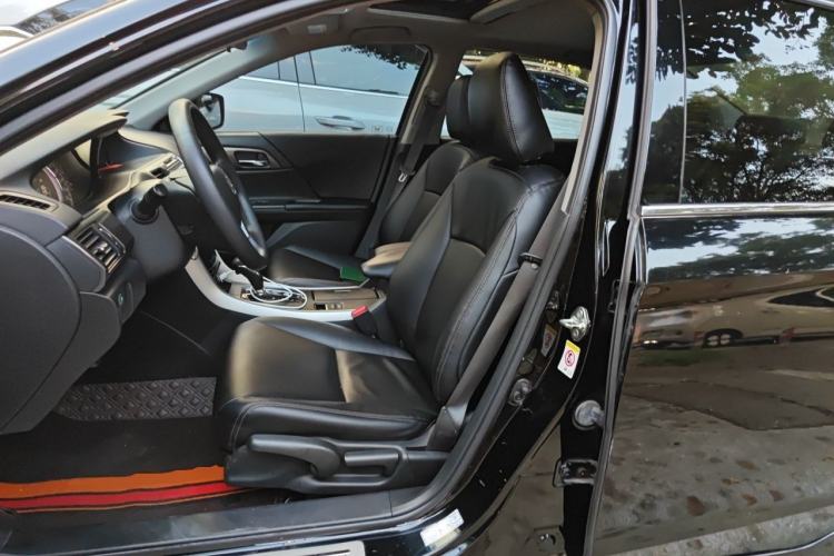 Used Honda Accord 2014 2.0L LX Comfort Edition Left Front Seat
