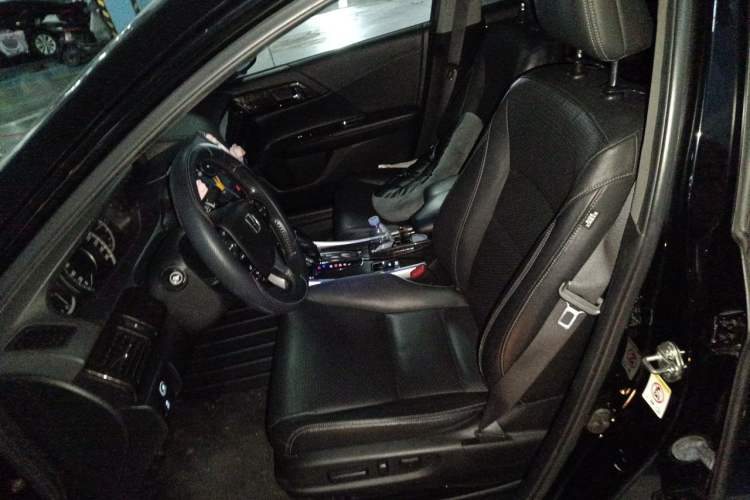 Used Honda Accord 2014 2.4L EX Luxury Edition Left Front Seat