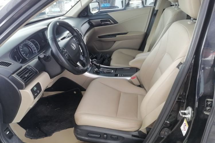Used Honda Accord 2014 2.0L EX Luxury Edition Left Front Seat