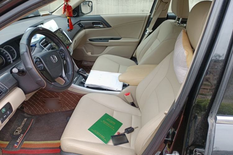 Used Honda Accord 2014 2.0L EX Luxury Edition Left Front Seat