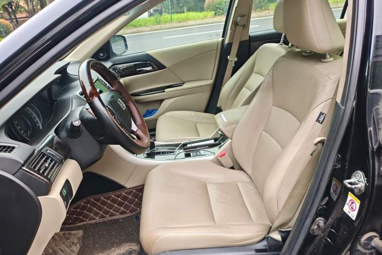 Used Honda Accord 2014 2.4L EX Luxury Edition Left Front Seat