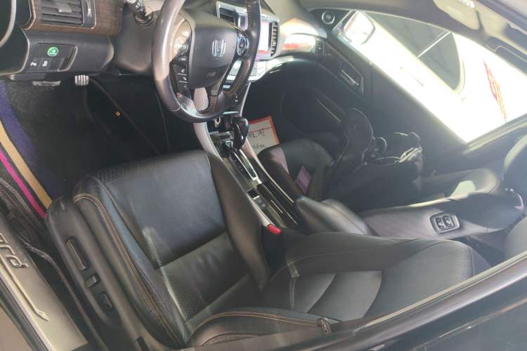 Used Honda Accord 2014 3.0L VTI Prestige Edition Left Front Seat