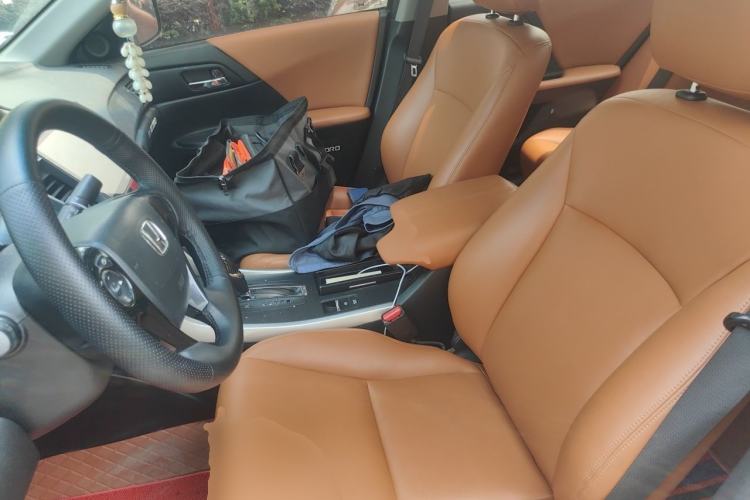 Used Honda Accord 2014 2.0L LX Comfort Edition Left Front Seat
