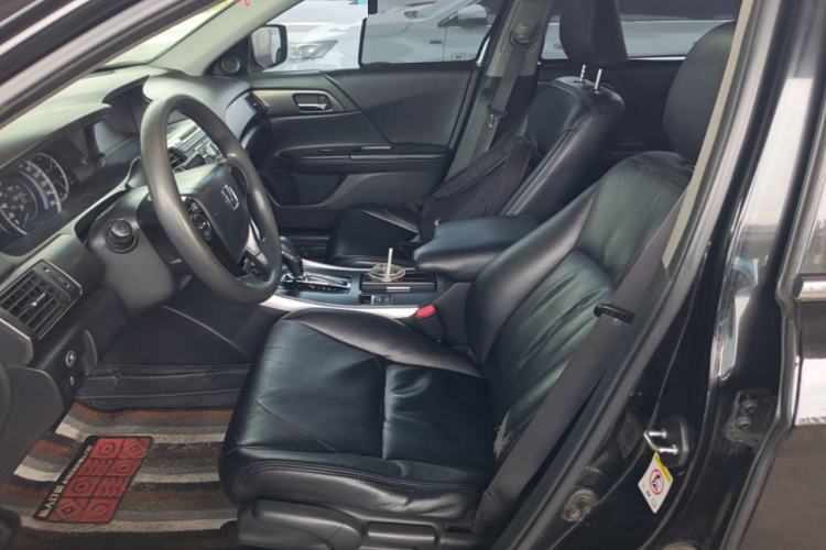 Used Honda Accord 2014 2.0L LX Comfort Edition Left Front Seat