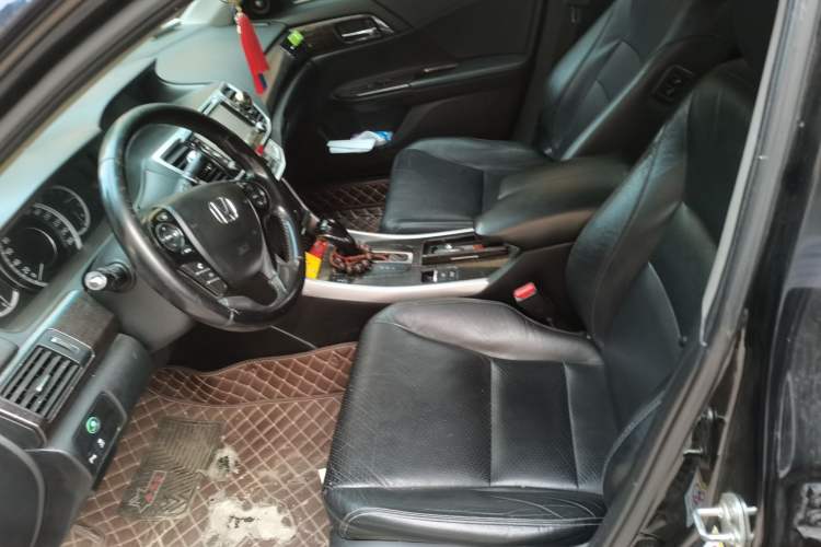 Used Honda Accord 2014 2.4L EXN Luxury Navigation Edition Left Front Seat