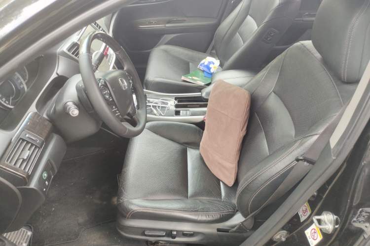 Used Honda Accord 2014 3.0L VTI Prestige Edition Left Front Seat
