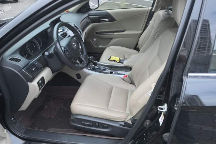 Used Honda Accord 2014 2.4L LX Comfort Edition Left Front Seat