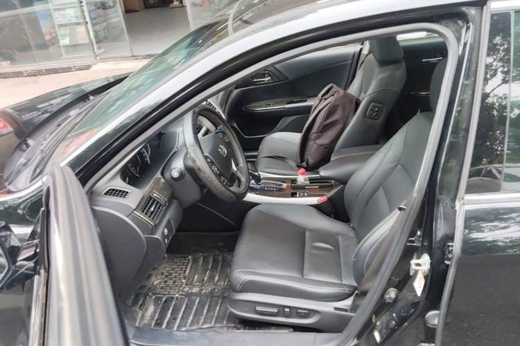 Used Honda Accord 2014 2.4L EX Luxury Edition Left Front Seat