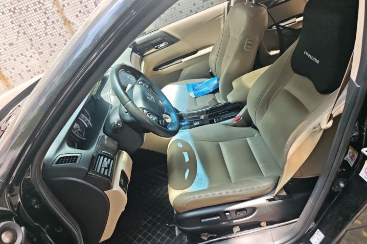 Used Honda Accord 2014 2.4L EXN Luxury Navigation Edition Left Front Seat