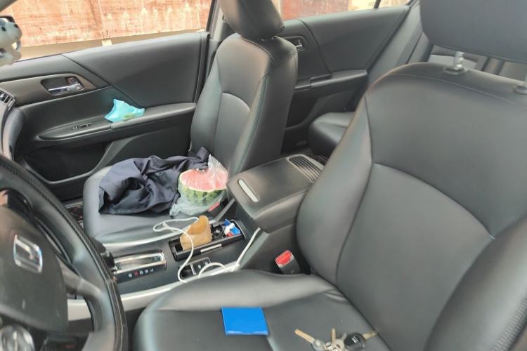 Used Honda Accord 2014 2.0L LX Comfort Edition Left Front Seat