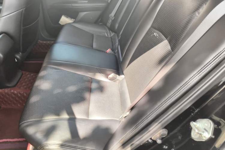 Used Honda Accord 2014 2.0L LX Comfort Edition Left Rear Seat
