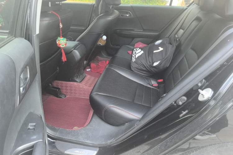Used Honda Accord 2014 2.0L LX Comfort Edition Left Rear Seat