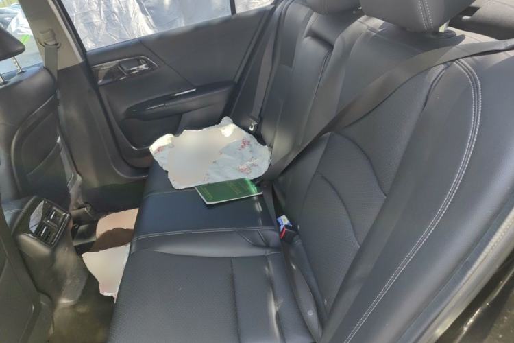 Used Honda Accord 2014 2.4L EX Luxury Edition Left Rear Seat
