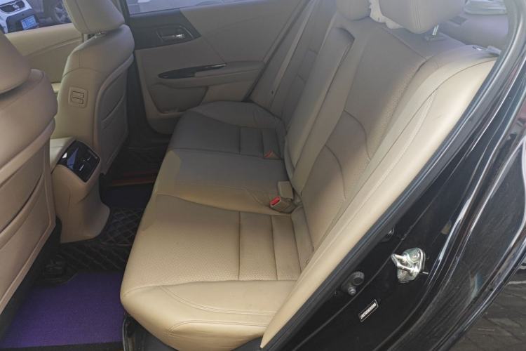 Used Honda Accord 2014 2.4L EX Luxury Edition Left Rear Seat