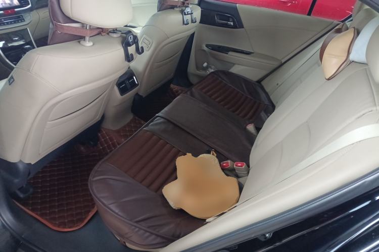 Used Honda Accord 2014 2.4L EX Luxury Edition Left Rear Seat