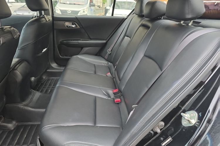 Used Honda Accord 2014 2.0L LX Comfort Edition Left Rear Seat