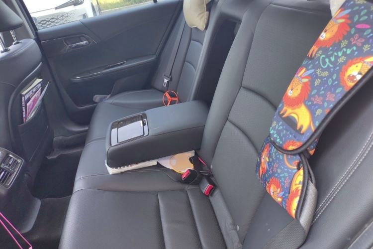 Used Honda Accord 2014 2.4L EX Luxury Edition Left Rear Seat