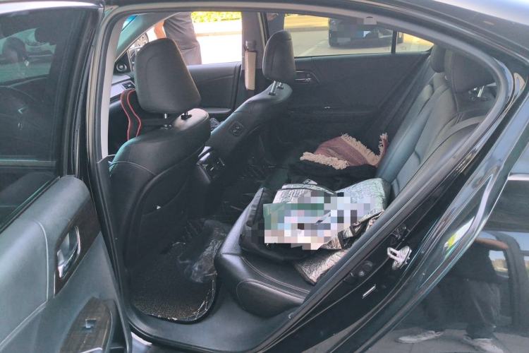 Used Honda Accord 2014 2.4L EX Luxury Edition Left Rear Seat