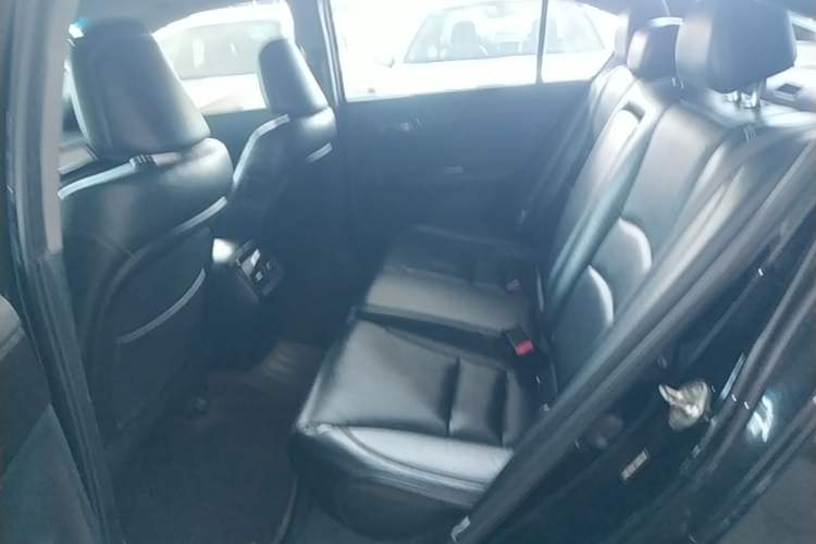 Used Honda Accord 2014 2.4L EX Luxury Edition Left Rear Seat