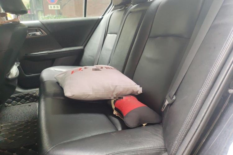 Used Honda Accord 2014 2.0L LX Comfort Edition Left Rear Seat