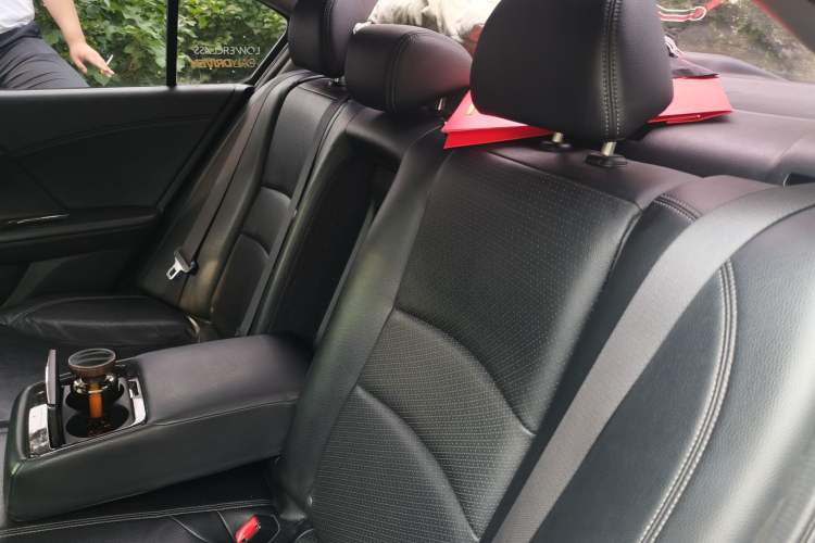 Used Honda Accord 2014 2.4L EX Luxury Edition Left Rear Seat