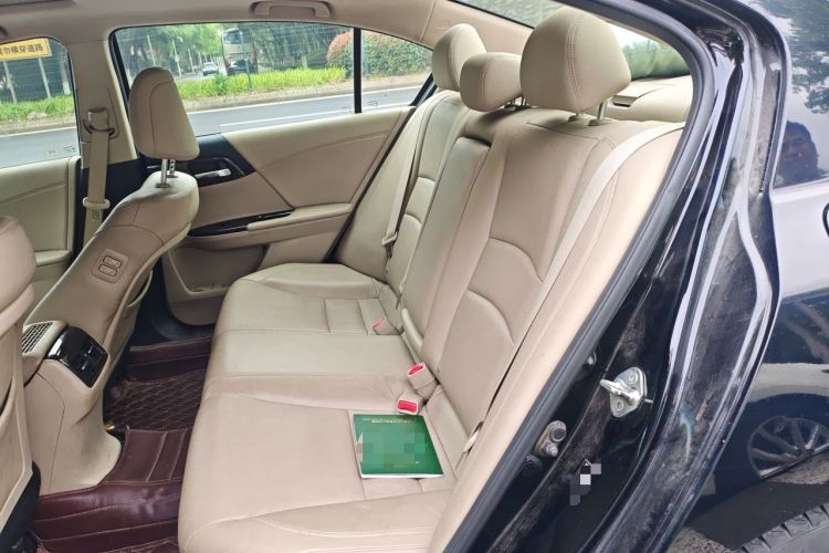 Used Honda Accord 2014 2.4L EX Luxury Edition Left Rear Seat