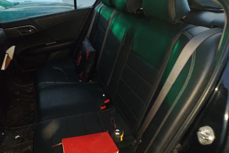 Used Honda Accord 2014 2.0L EX Luxury Edition Left Rear Seat