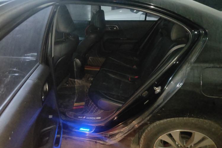 Used Honda Accord 2014 2.0L EX Luxury Edition Left Rear Seat