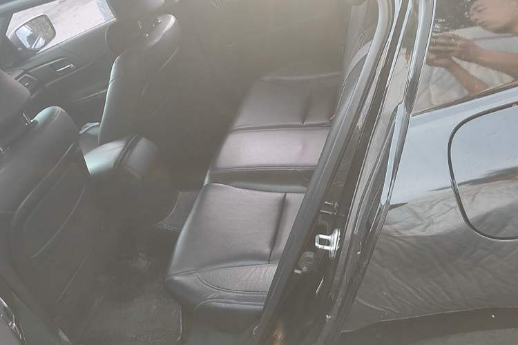 Used Honda Accord 2014 2.0L EX Luxury Edition Left Rear Seat