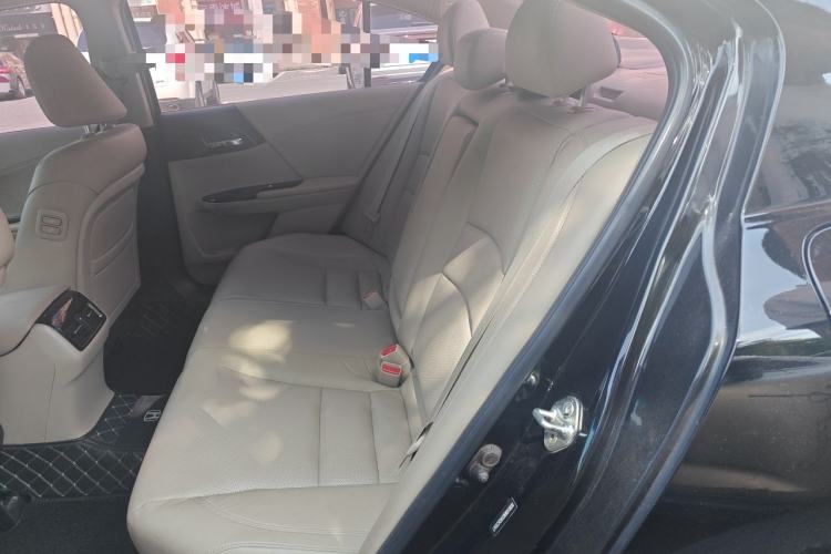 Used Honda Accord 2014 2.4L EX Luxury Edition Left Rear Seat