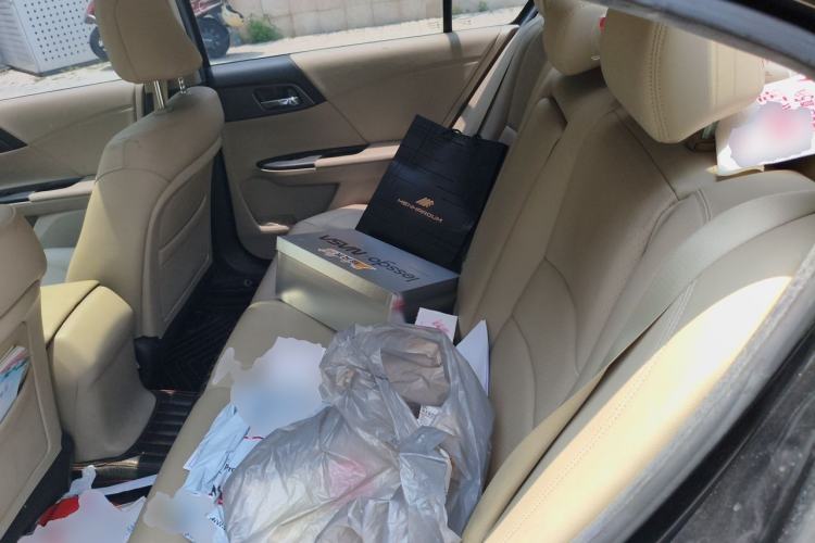 Used Honda Accord 2014 2.0L EX Luxury Edition Left Rear Seat