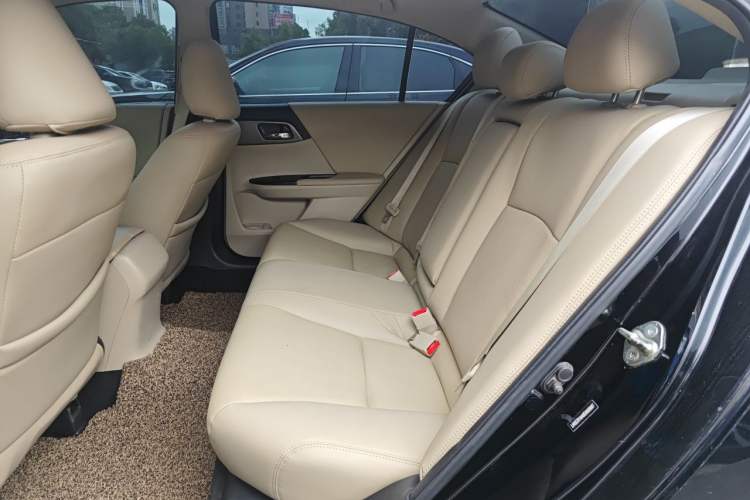 Used Honda Accord 2014 2.0L LX Comfort Edition Left Rear Seat
