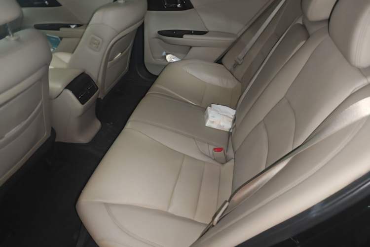 Used Honda Accord 2014 2.4L EX Luxury Edition Left Rear Seat
